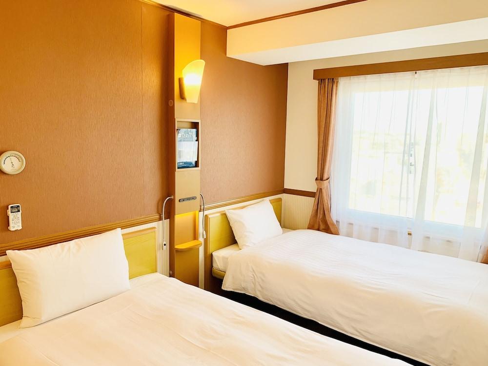 Toyoko Inn Musashi-Nakahara Ekimae Kawasaki  Exterior photo
